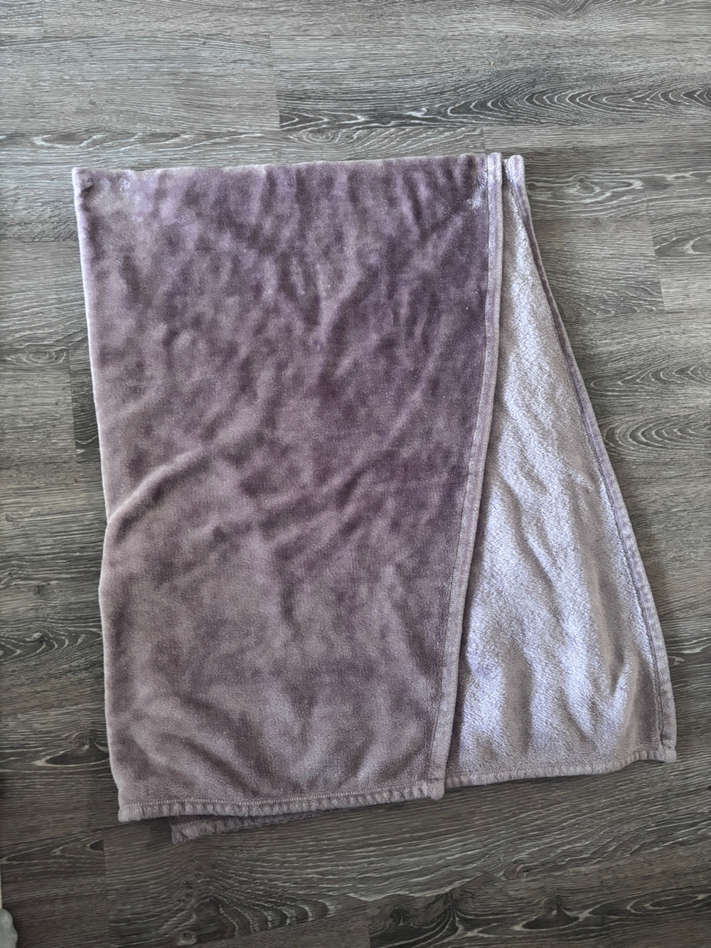 Purple throw blanket
